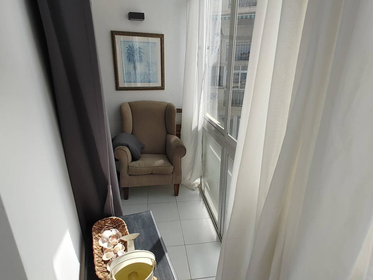 Foto 7 von 23: Zentrales Studio, 450 m zum Strand von Bajondillo, Balkon, schnelle WLAN