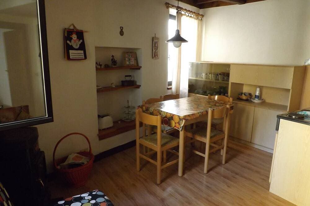 Foto 7 von 13: Komfortable Zweizimmerwohnung. Temu Center; (Ponte di Legno) Pisten auf 200m