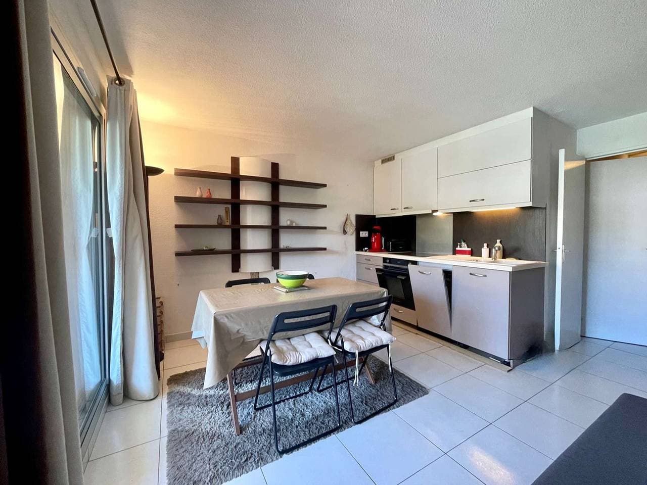 Foto 3 von 20: Appartement 2 pièces avec piscine, terrasse et navettes gratuites - La Croix-Valmer