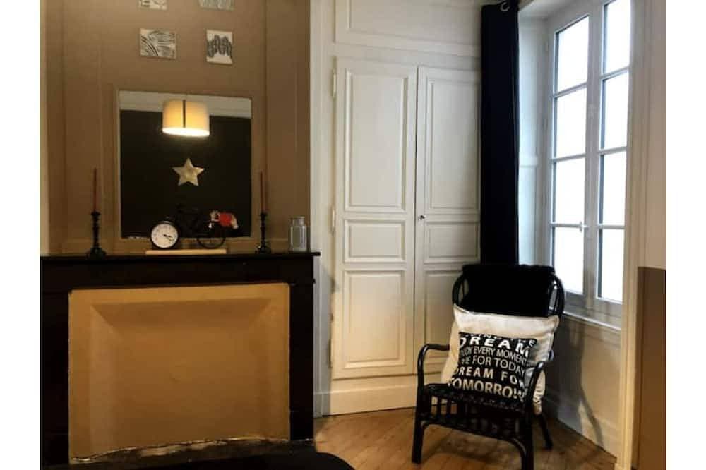 Foto 7 von 7: Quiet & comfortable downtown location + private parking
