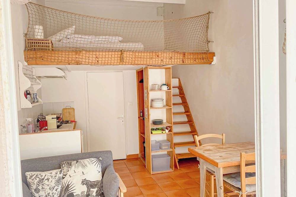 Foto 8 von 24: Schönes Studio 100 Meter vom Strand und der Außenterrasse entfernt
