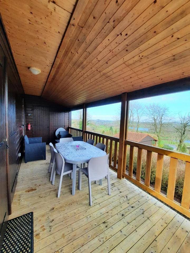 Foto 9 von 17: Three-Bedroom Chalet