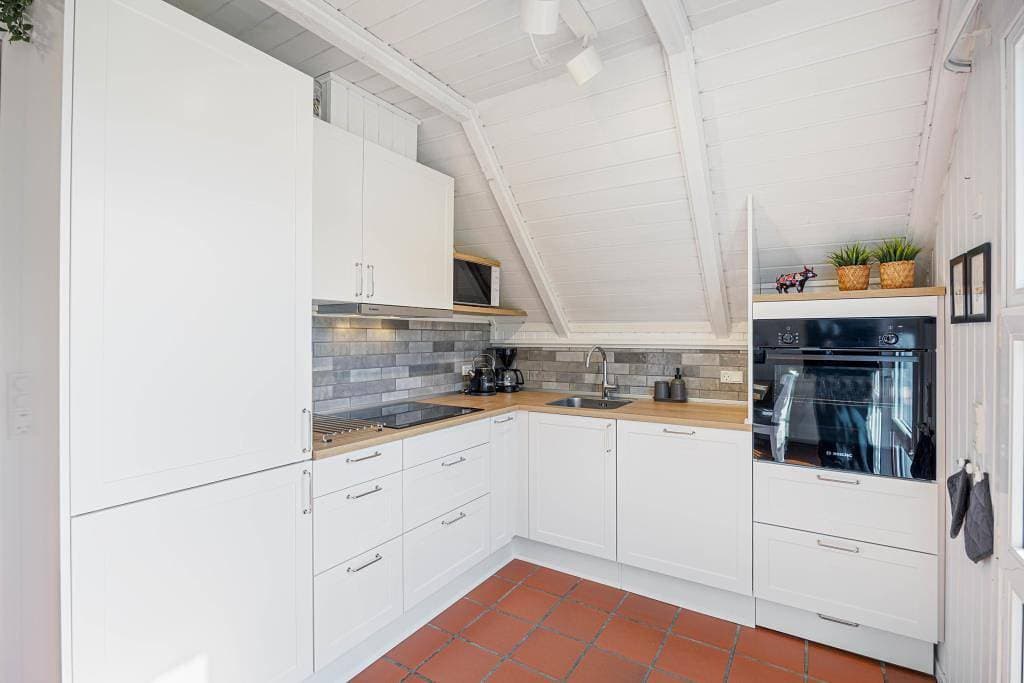 Foto 13 von 33: Idyllisch gelegenes Reetdachhaus mit Sauna und Kamin