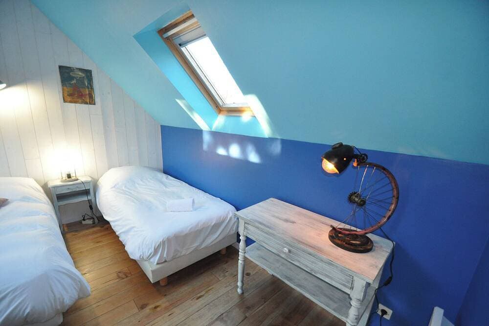 Foto 4 von 30: Villa mit privatem beheiztem Pool mit Sauna, nicht vis-a-vis in Calvados