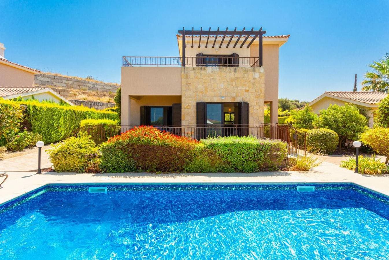 Foto 6 von 38: Villa für 6 Personen mit Garten