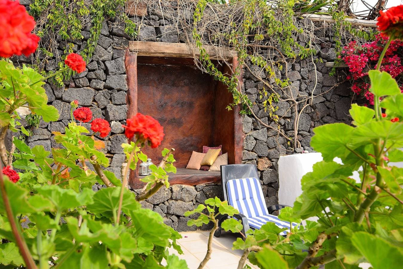 Foto 5 von 30: La Bodega – Am Vulkan mit Klavier, Meerblick, privater Terrasse und WLAN