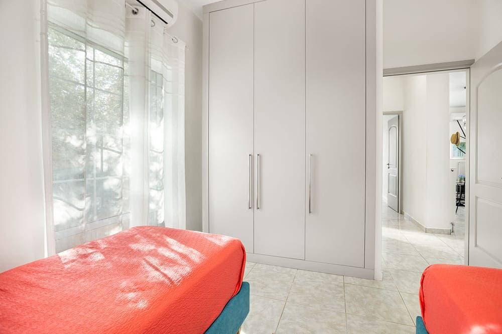 Foto 7 von 30: Stellaris Luxury Peaceful Apt 5 Minuten zu Fuß zum Strand von Kalamaki und 5 km nach Chania