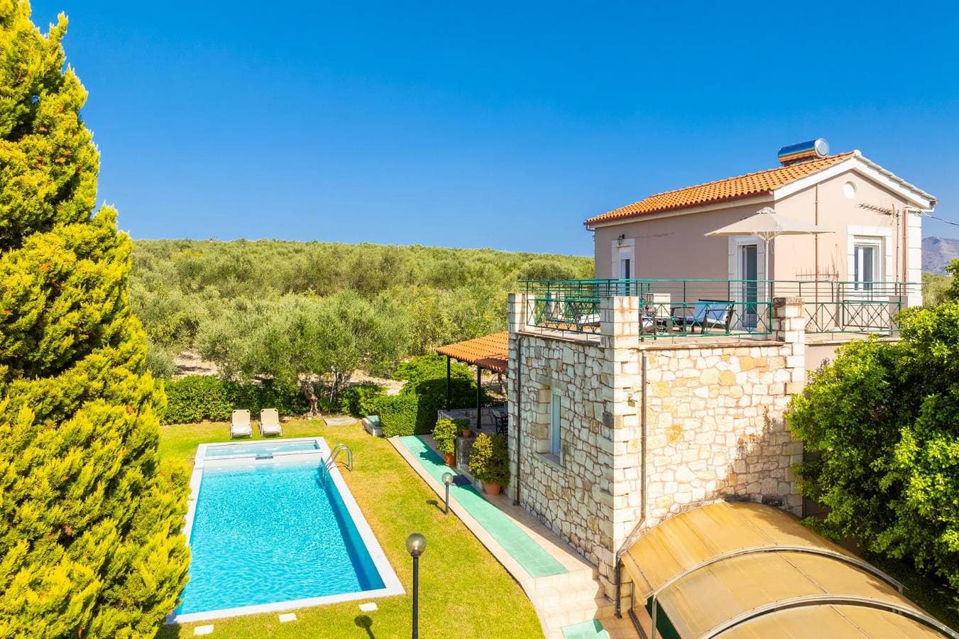 Foto 6 von 33: Villa für 6 Personen mit Garten