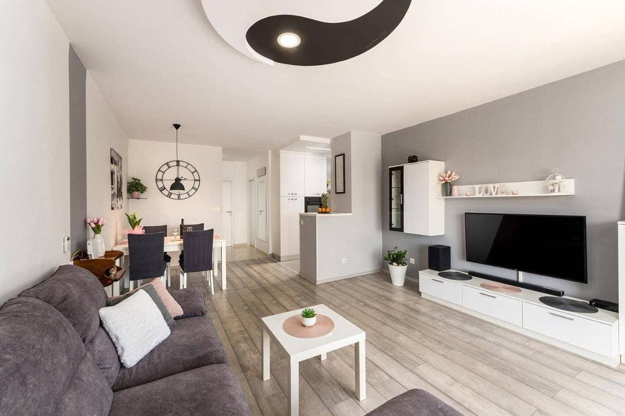 Zwei-Zimmer-Wohnung Dinora in Porec 1