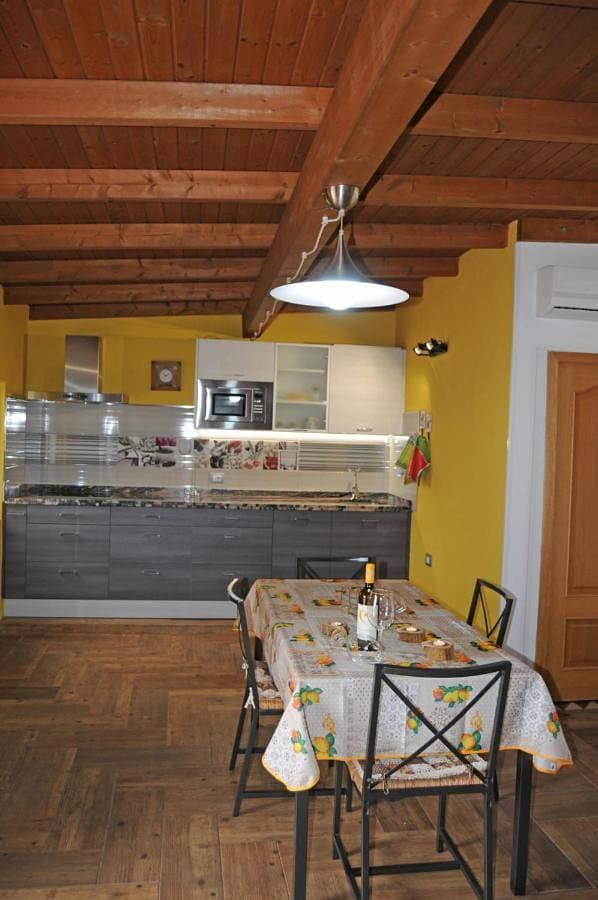 Foto 5 von 35: One-Bedroom Apartment