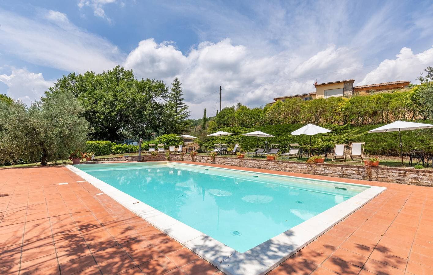 Foto 4 von 42: Sonniger Rückzugsort mit Pool und Garten - 1km zum Stadtzentrum