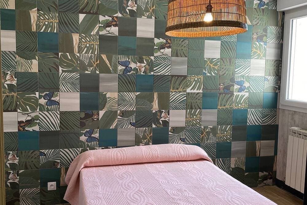 Foto 4 von 27: Apartment with sea view, at the foot of the beach, ideal for a couple with 2 children