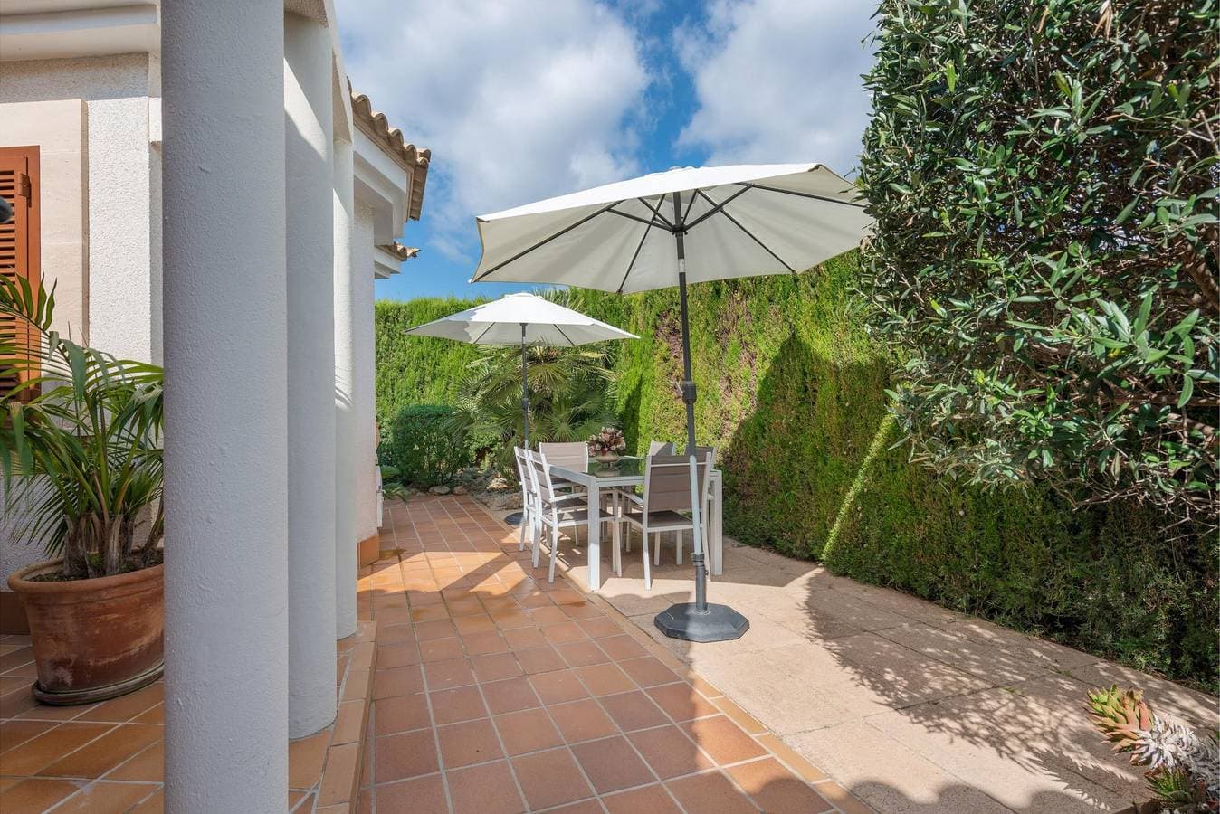Foto 12 von 61: Villa Teulera – Beeindruckendes Haus in Palma mit Privatpool und nur 3.6 km vom Strand entfernt. WiFi gratis