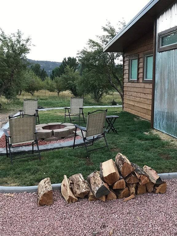Foto 7 von 23: Apple Hollow Tiny House # 1 Zion / Bryce Tiny House im Apfelgarten! Für 4 Personen