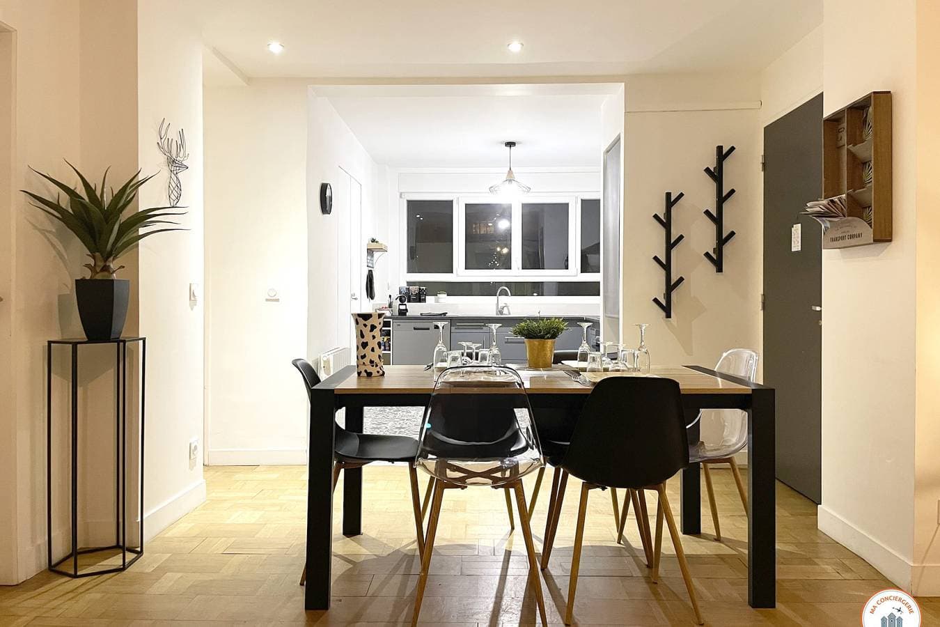 Foto 9 von 28: Ferienwohnung für 4 Personen mit Balkon