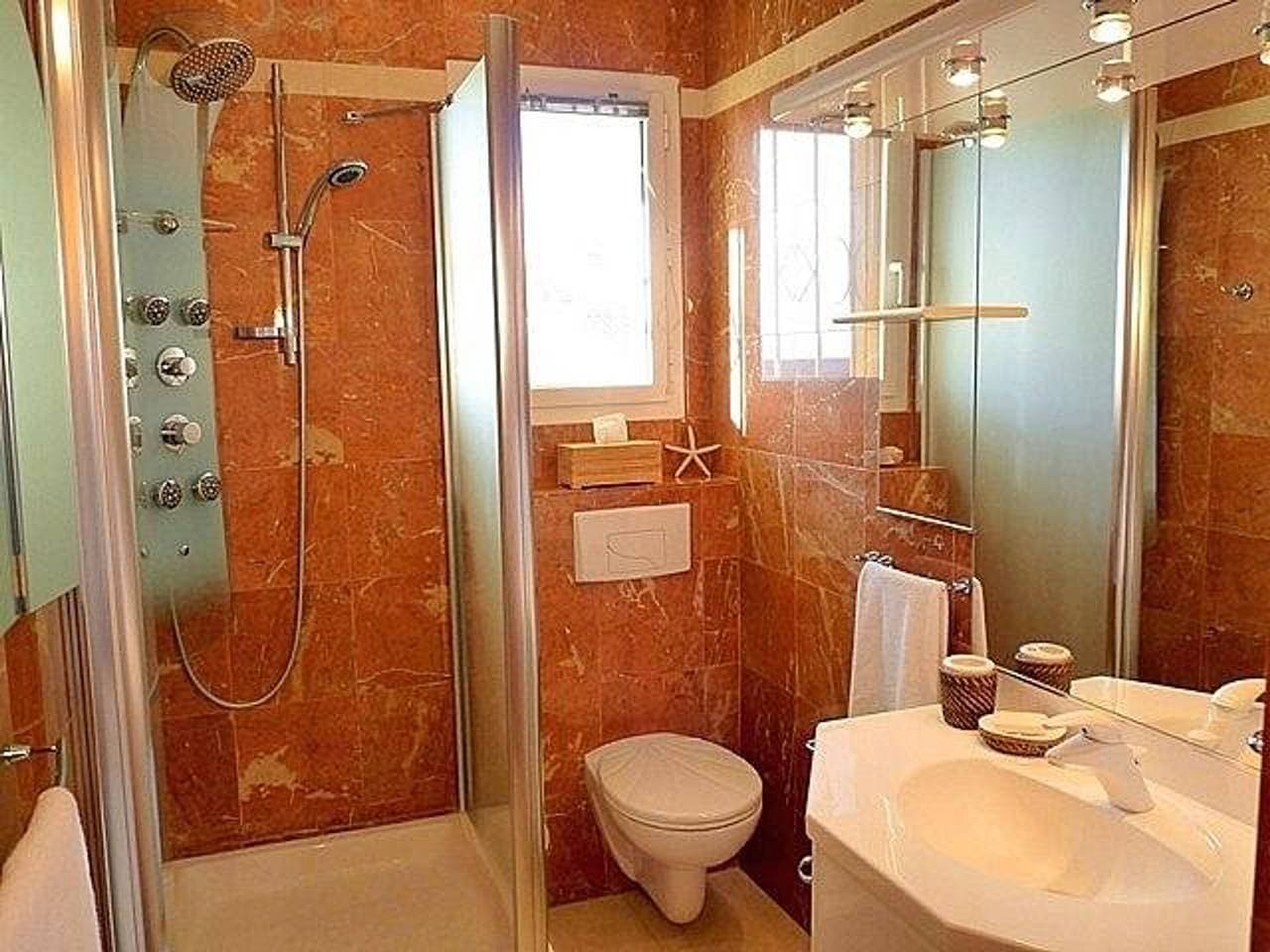 Foto 9 von 15: Große, klimatisierte Wohnung mit Terrassen, Meerblick, Parkplatz und WIFI