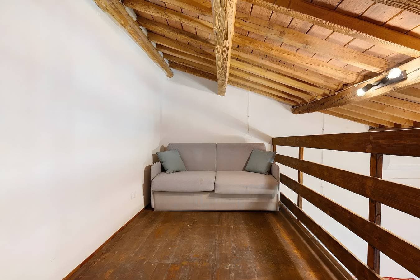 Foto 11 von 28: Zimmer 'Olivo - Fattoria Le Caprine' mit Gemeinschaftsgarten, WLAN und Klimaanlage