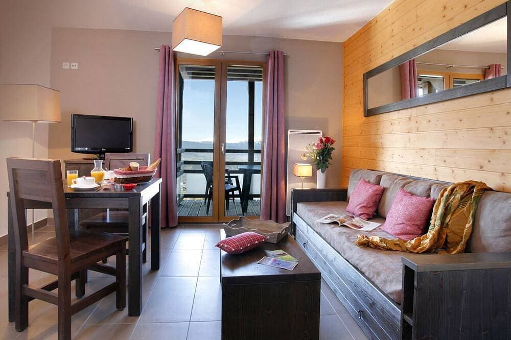 Foto 4 von 15: Apartment in the heart of the Font-Romeu resort with Swimming pool / Sauna / Hammam