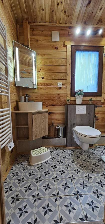 Foto 2 von 33: Three-Bedroom Chalet
