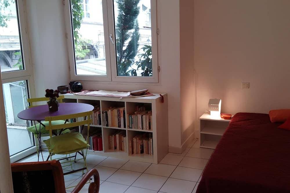 Foto 3 von 16: Kleines Studio in privaten grünen Gasse im Herzen von Paris