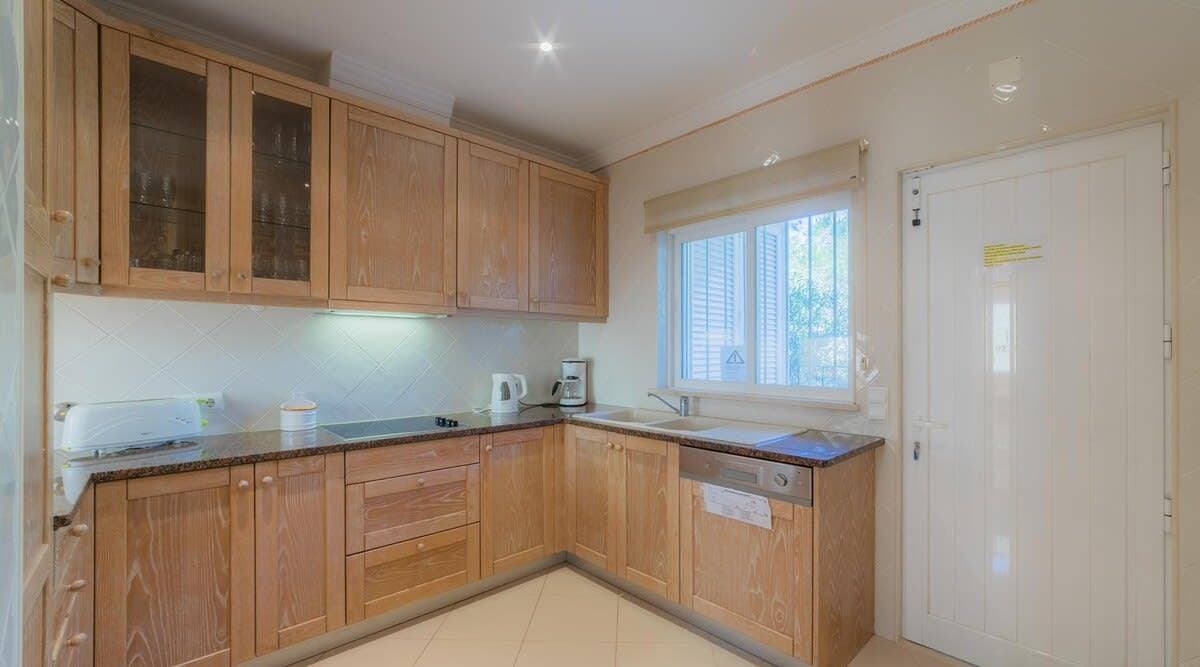 Foto 4 von 36: Villa für 6 Personen mit Pool