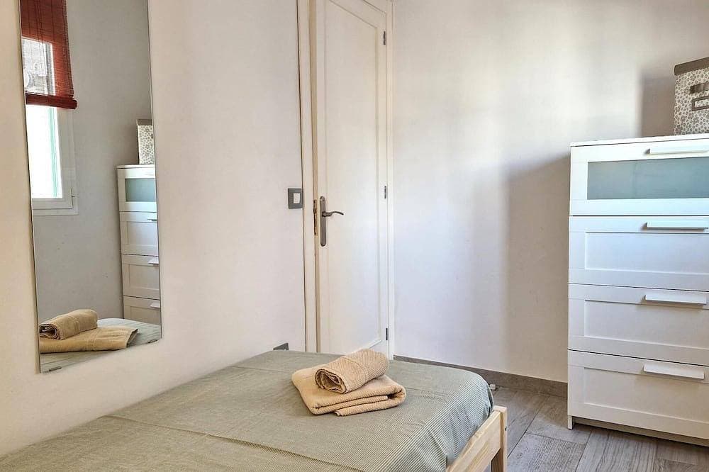 Foto 7 von 22: Spacious 3-Bedroom Apartment Near Paseo Marítimo · Son Armadams