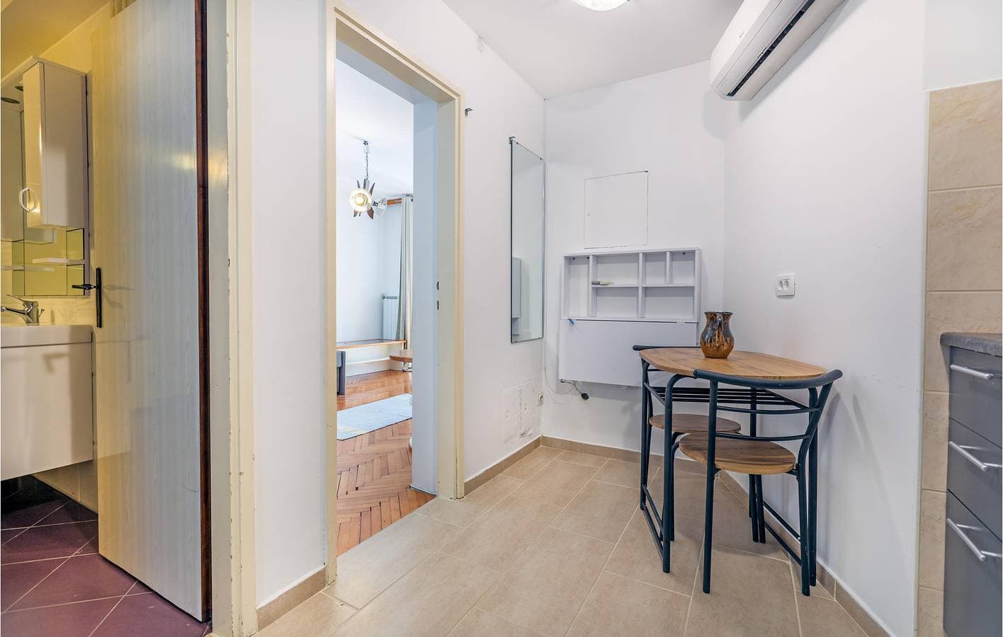 Foto 10 von 21: Ferienwohnung für 2 Personen mit Terrasse