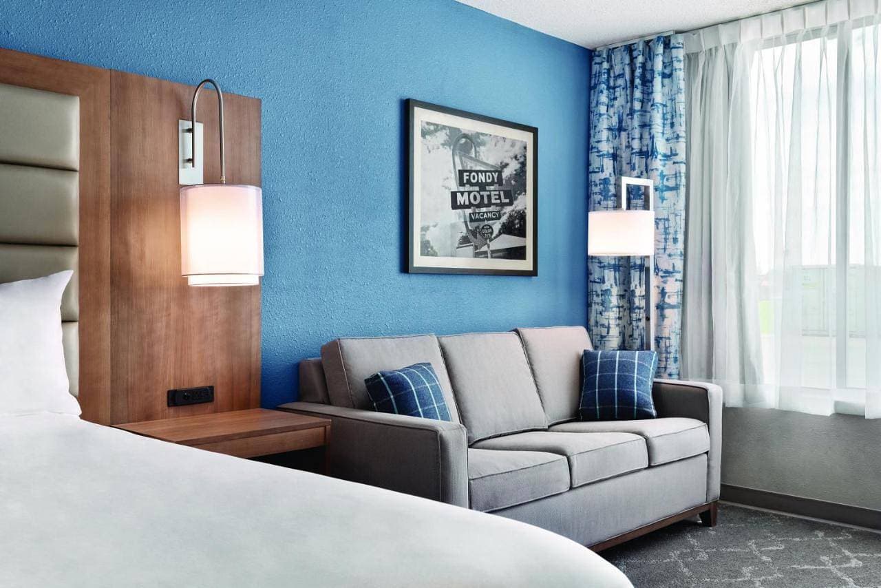 Foto 6 von 11: Premium King Room with Sofa Bed - Non-Smoking
