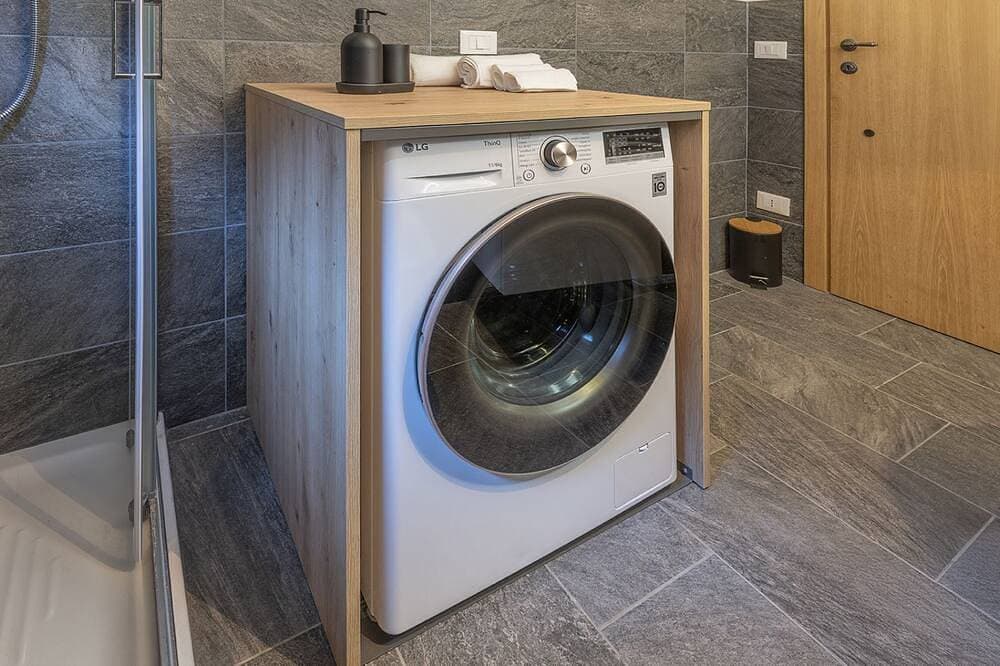 Foto 11 von 30: AlpinWood - Zwei Schlafzimmer Wohnung, Schläft 5