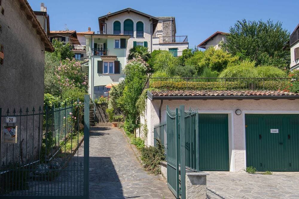 Foto 12 von 30: Schönes alleinstehendes Ferienhaus für 3 Personen mit  W-Lan, TV und Terrasse