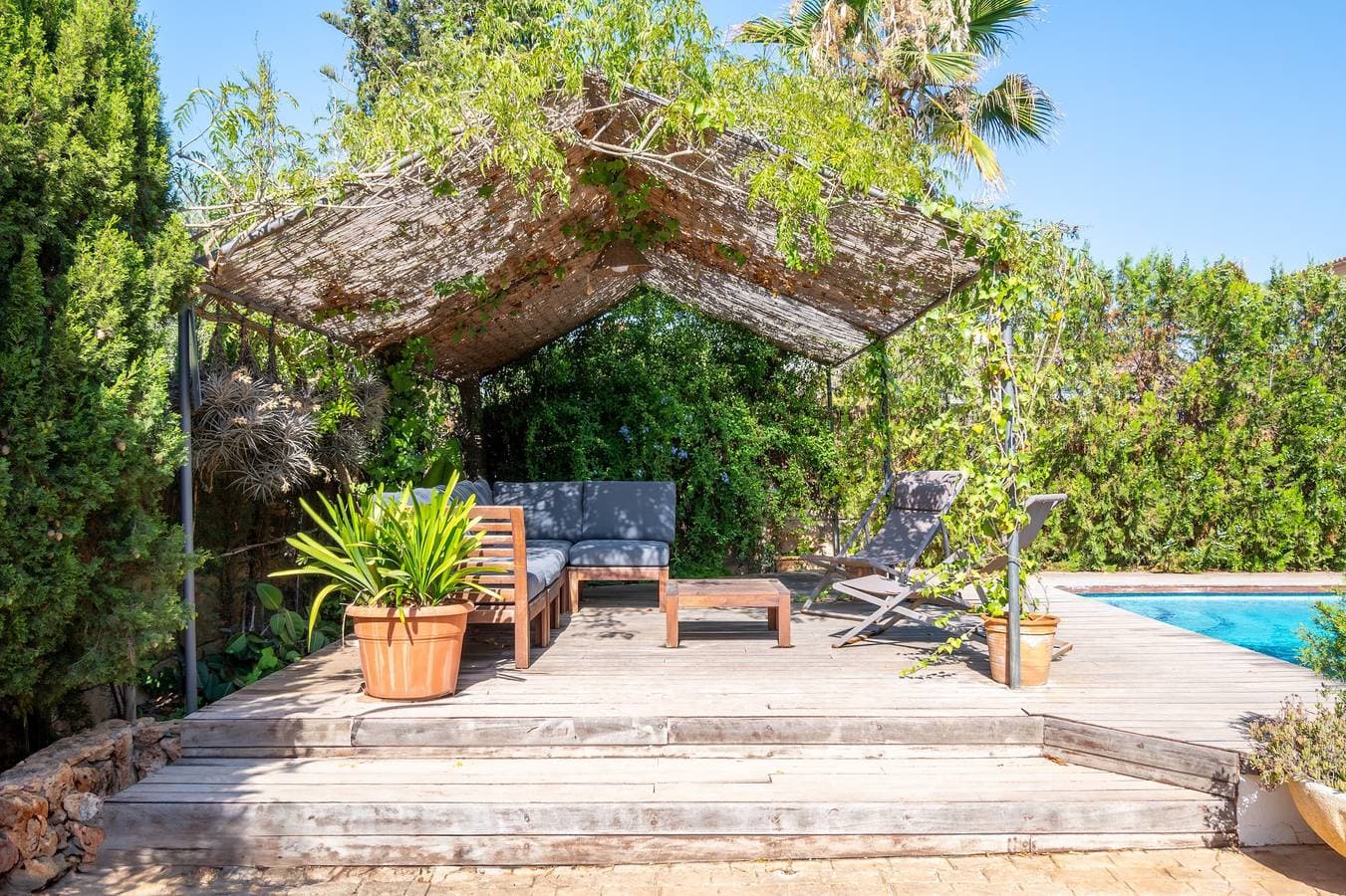 Foto 3 von 36: Villa 'Es Tancat' mit Meerblick, Privatem Pool und WLAN