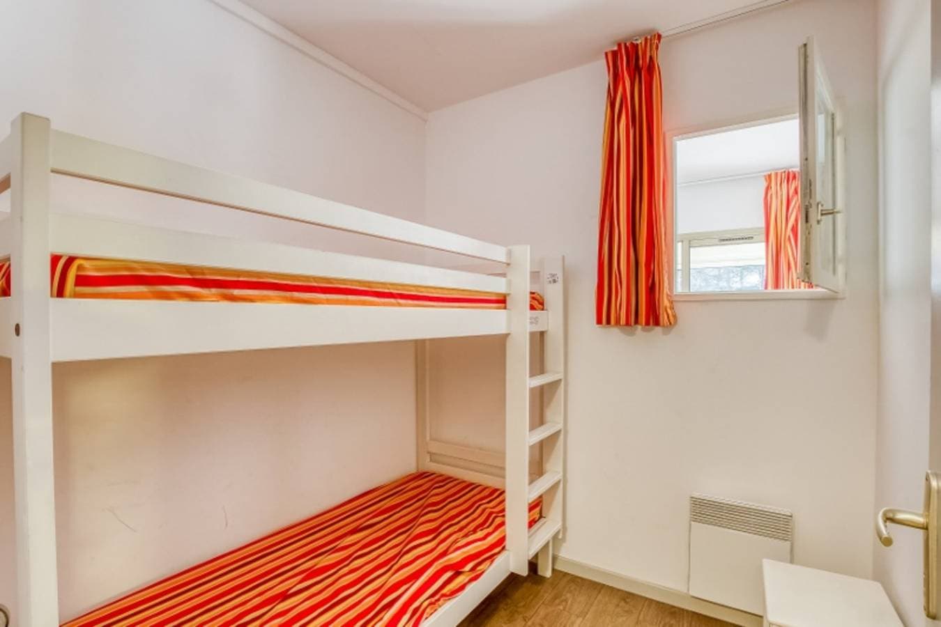 Foto 9 von 24: Ferienwohnung für 4 Personen mit Garten