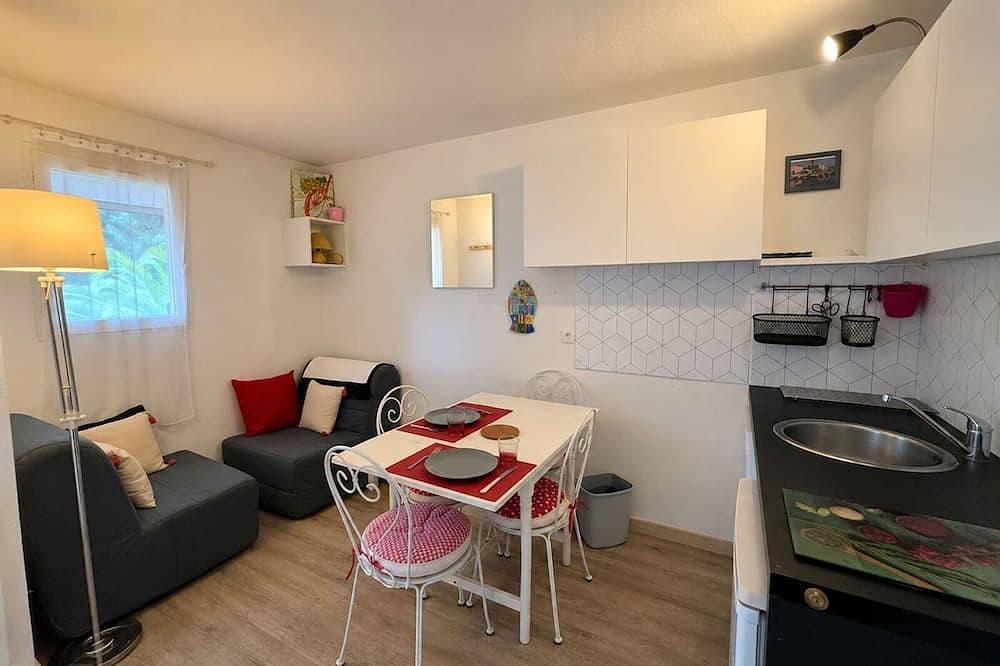 Foto 13 von 20: Gemütliche Ferienwohnung mit 2 Zimmern, Terrasse, 400m vom Strand, WLAN, Parkplatz, in Saint Aygulf