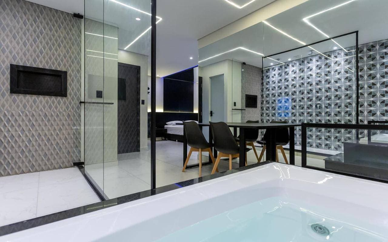 Foto 9 von 13: Studio with Spa Bath