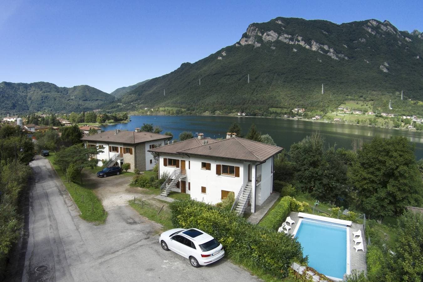 Foto 5 von 21: Ferienwohnung für 6 Personen mit Seeblick