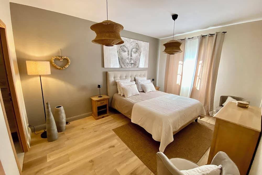 Foto 6 von 29: Provencal villa near the beach for 10/12 people
