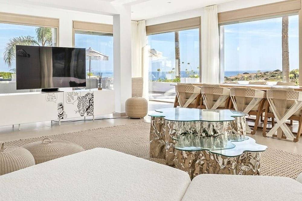 Foto 4 von 30: Villa Primera Lina de Mar, Vista Espectacular a un Paso de Ibiza!