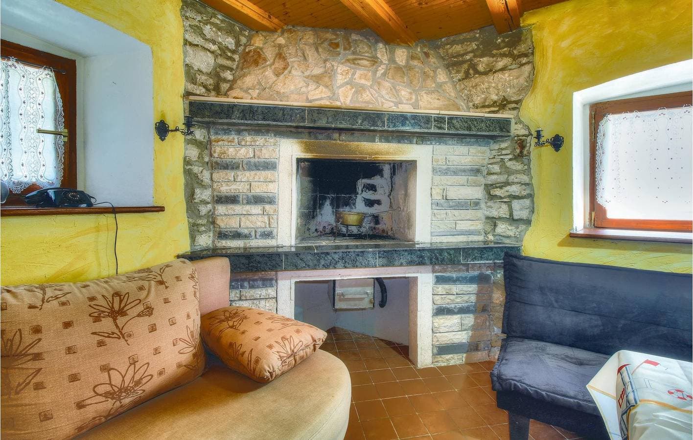 Foto 12 von 30: Moderne 2-Zimmer-Wohnung mit Terrasse, Parkplatz und WLAN in der Nähe von Sehenswürdigkeiten