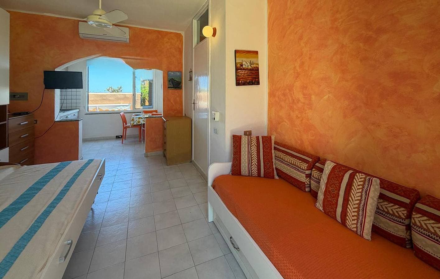 Foto 9 von 14: Gemütliche Wohnung am Meer mit Meerblick, Terrasse und Parkplatz in der Nähe von Costa Rei