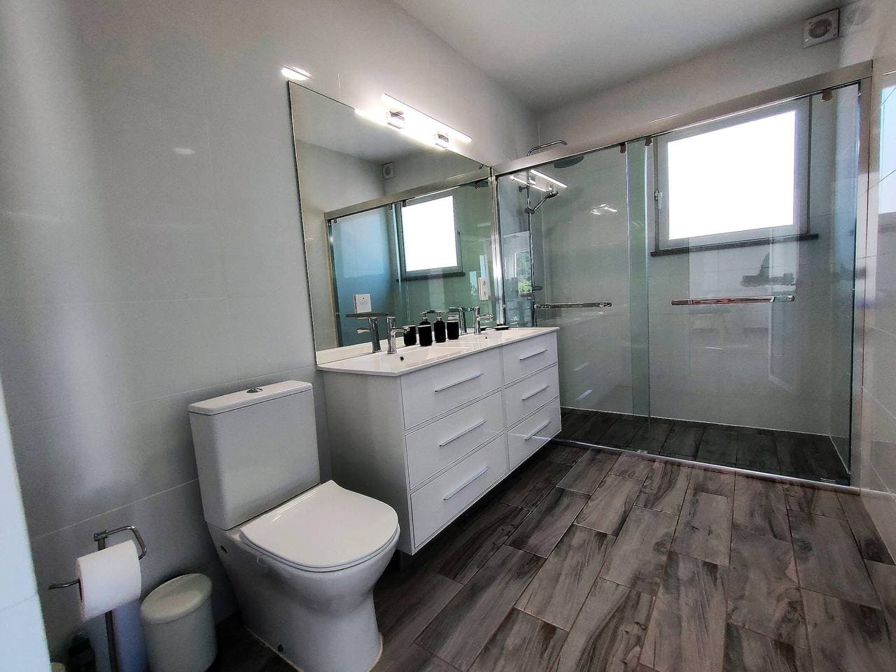 Foto 4 von 17: Casa Cidreira Villa 4P en baby with private pool in a natural setting.