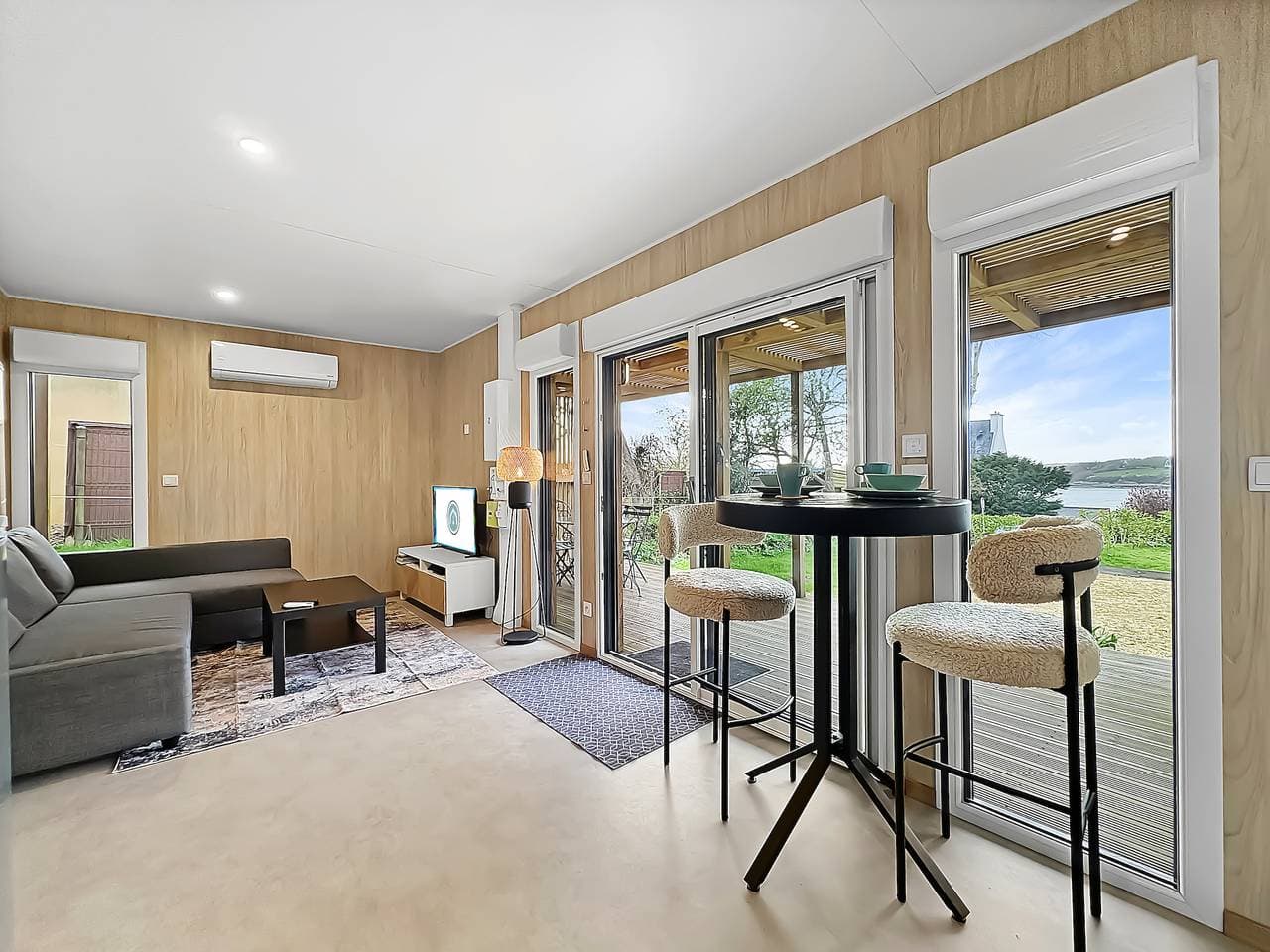 Maisonnette en bois  *Typerhet* 1