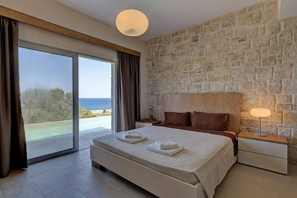 Foto 2 von 25: Villa Sfinari mit Whirlpool und unvergleichlichem Meerblick