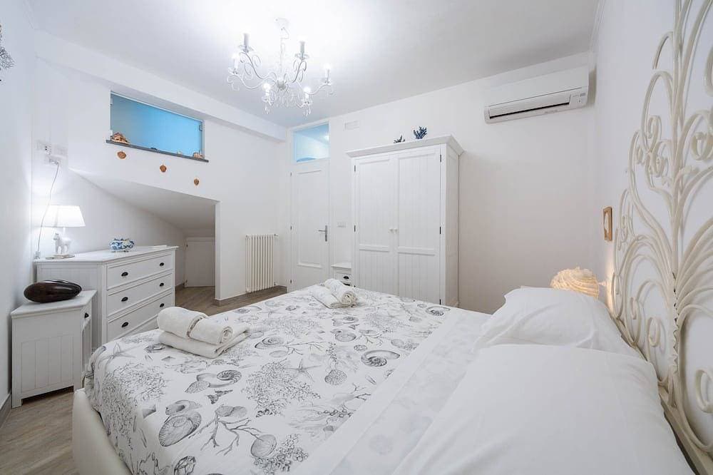 Foto 7 von 30: \"Villa Costanza\" with private pool and jacuzzi sea view - Amalfi Coast