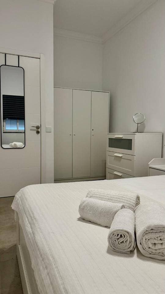 Foto 12 von 51: Two-Bedroom Apartment