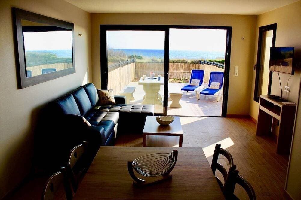 Foto 7 von 30: Direkt Am Meer, Wundervoller 180°-Meerblick, Hoher Standard, Privater Parkplatz