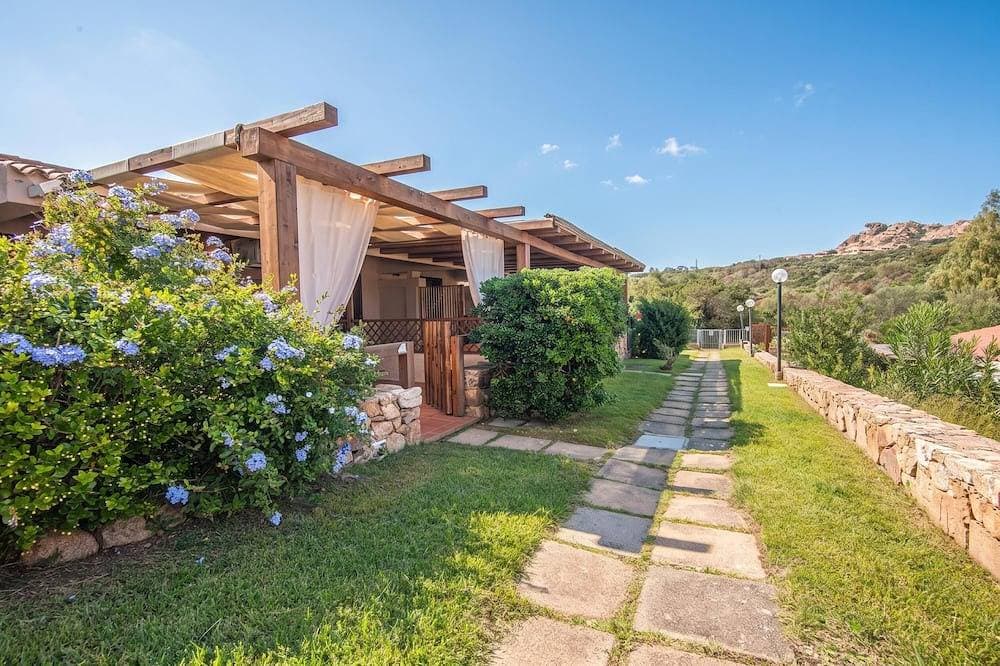 Foto 11 von 25: Sandy Bear Guesthouse, Palau, Italy