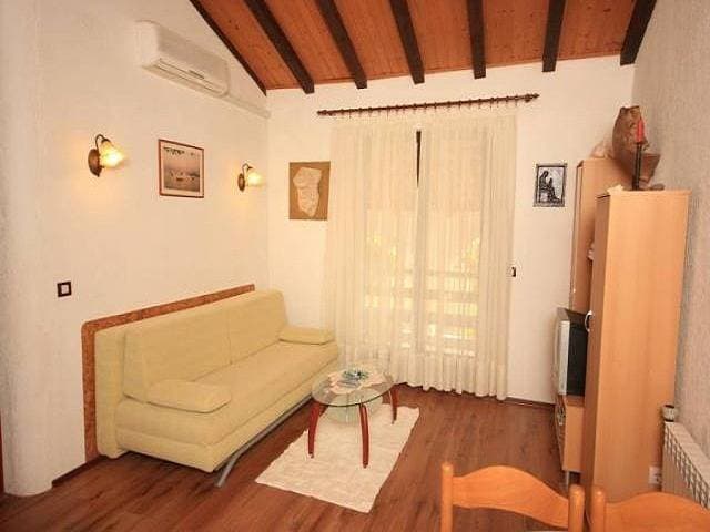 Foto 5 von 35: Ferienwohnung in Fažana mit Balkon, Klimaanlage, W-Lan, Waschmaschine (229-1)