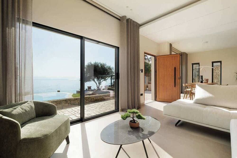 Foto 8 von 30: Villa Alia, Modern Comfort Direct Beach Access