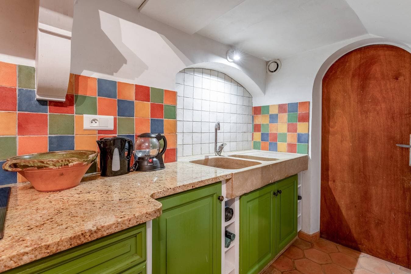 Foto 11 von 27: Ferienhaus 'Amour De Provence' mit Bergblick und privater Terrasse