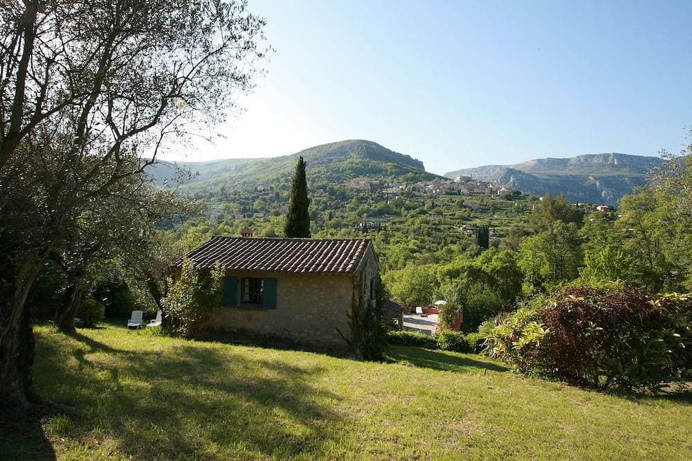 Foto 8 von 28: Ferienhaus 'Le Cabanon Vue Sur La Vallée' mit Balkon und WLAN